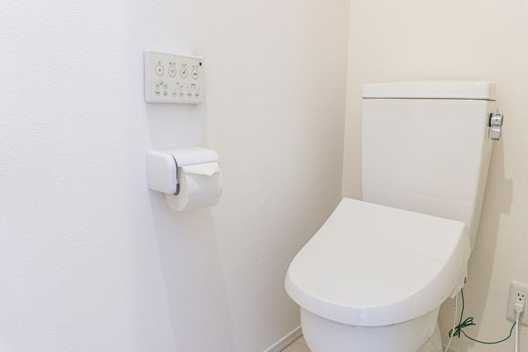 トイレリフォームの費用相場と工事期間｜補助金の活用術も徹底解説